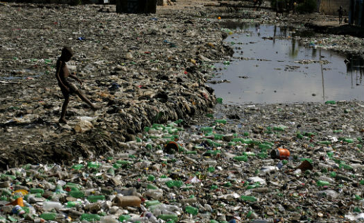 Os perigos dos resíduos sem tratamento para o meio ambiente