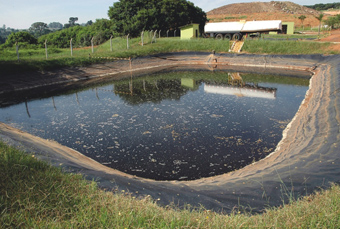 Tanque de chorume Aterro Sanitário